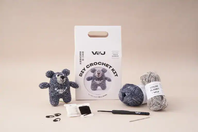 V & J studio3webp