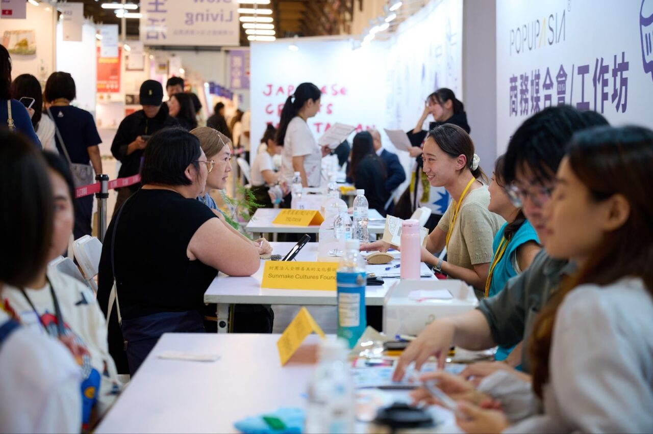 eee40bde-b079-41c2-829e-5cefffd622fb