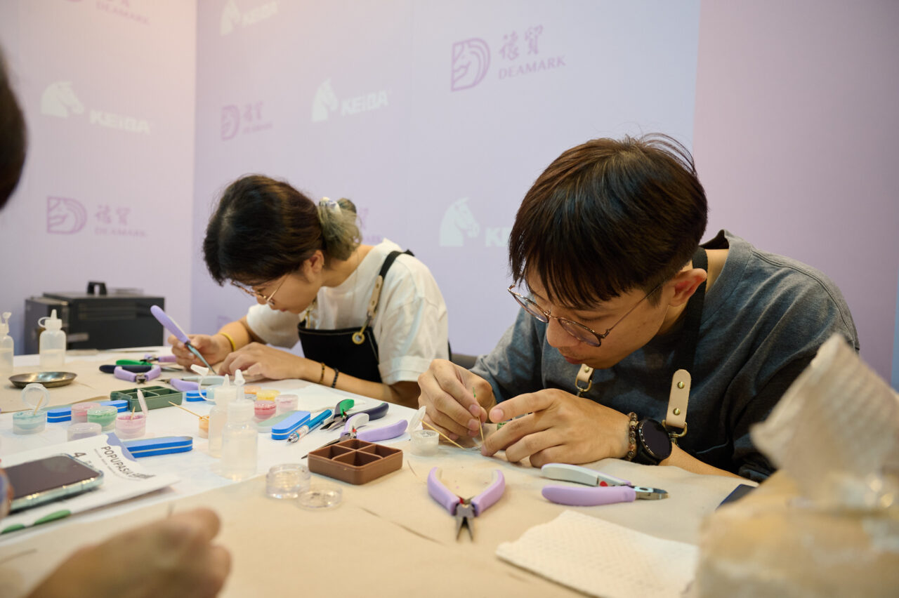 251114-POPUPASIAD2-0348