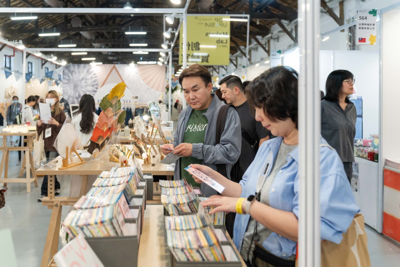 251114-POPUPASIAD200334 (2)