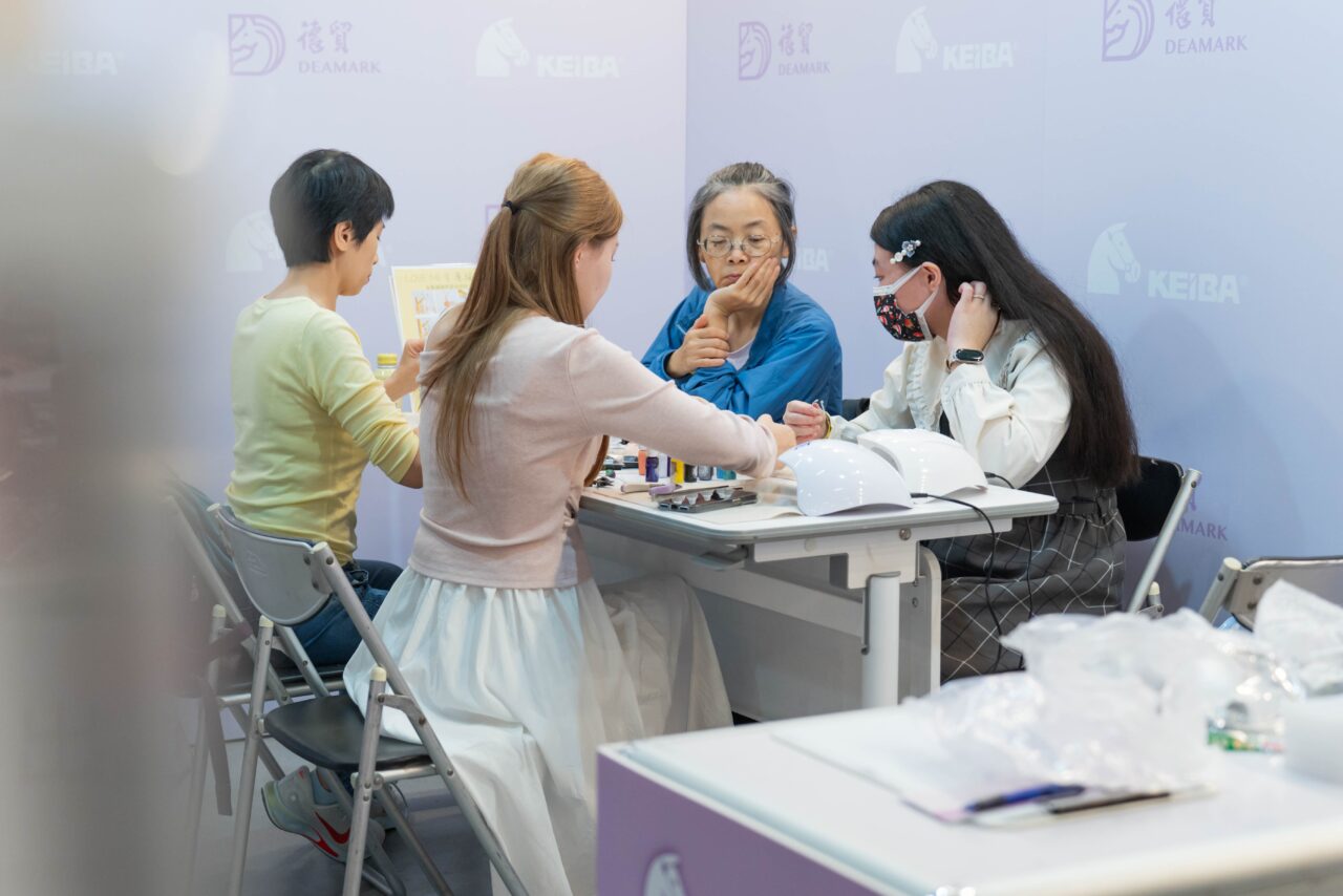 251114-POPUPASIAD201301