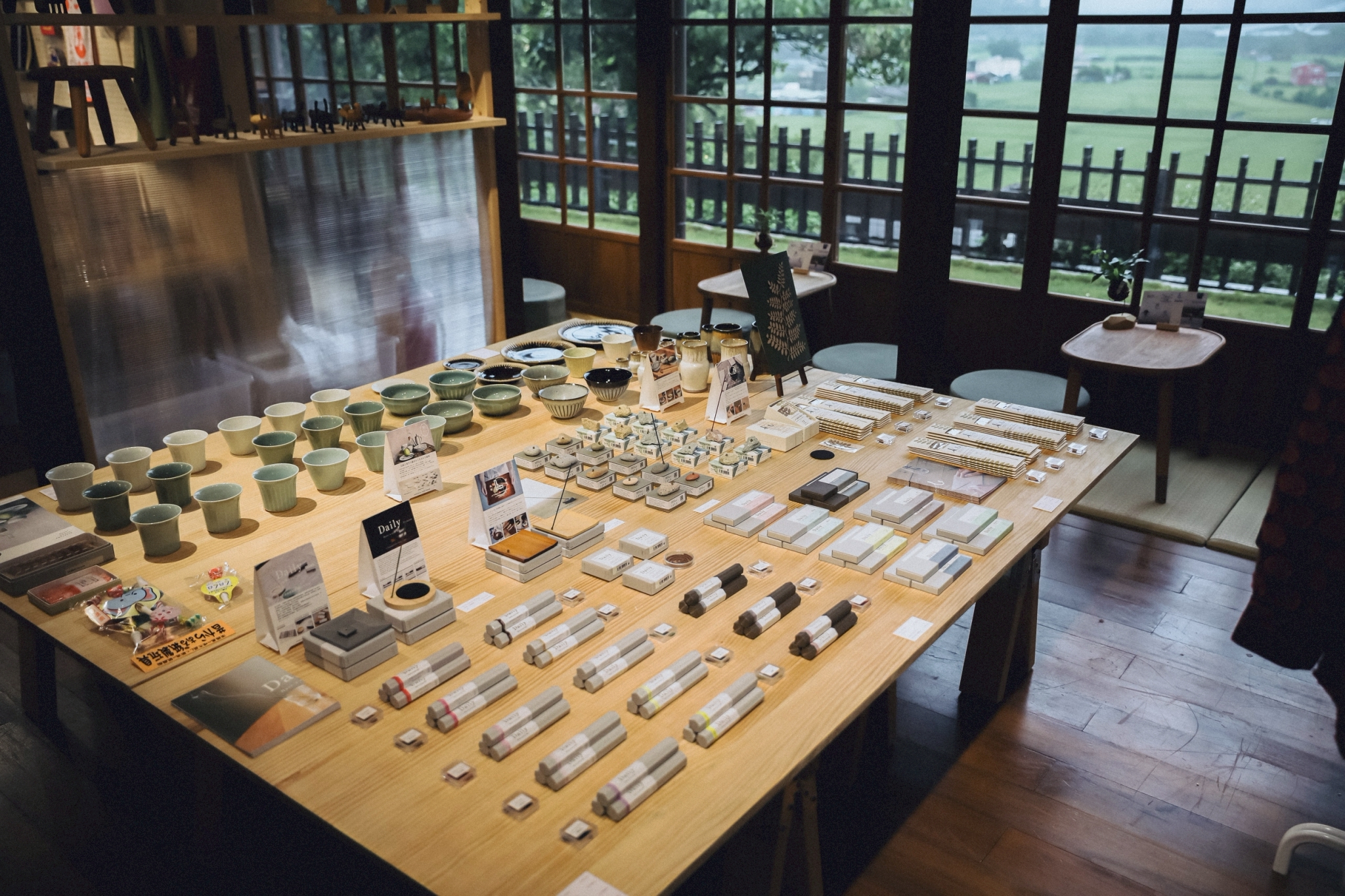 展售(2).jpg 的副本