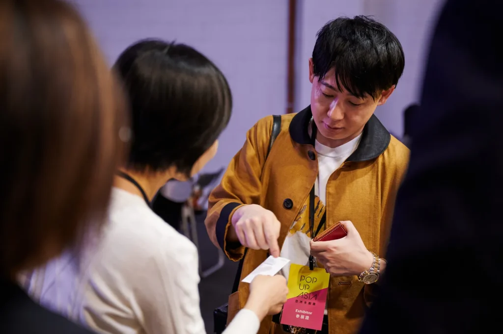 商業媒合區_minne-部長與展商交流